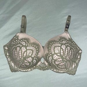 NWT Victorias Secret Dream Angel Push Up Bra 32D